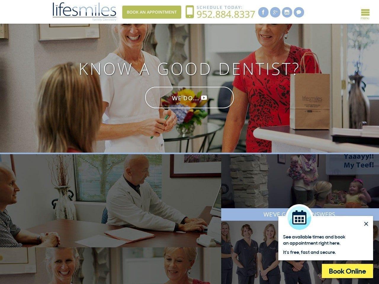 Lifesmiles Family Dentist screenshot